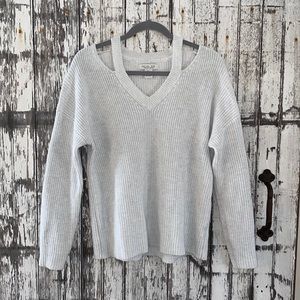 Rachel Zoe gray chunky knit cut out sweater